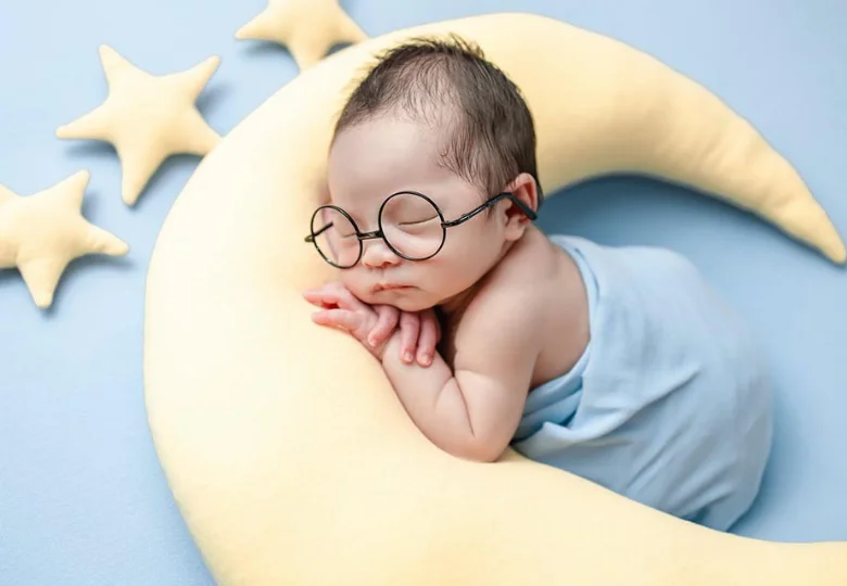 baby girl photoshoot ideas