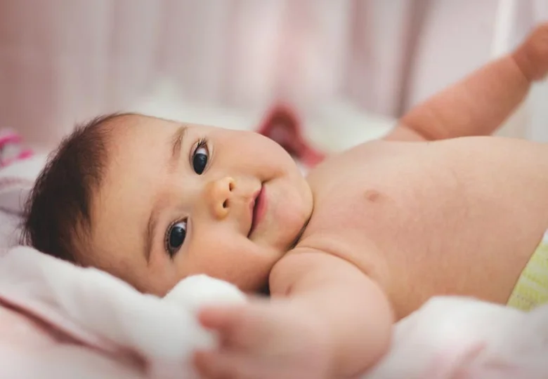 newborn photoshoot ideas at home