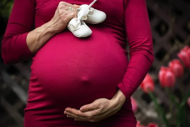 Baby Shoes on Belly, Maternity Photoshoot