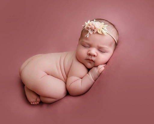 Keep Retouching Minimal, Newborn Photoshoot Ideas